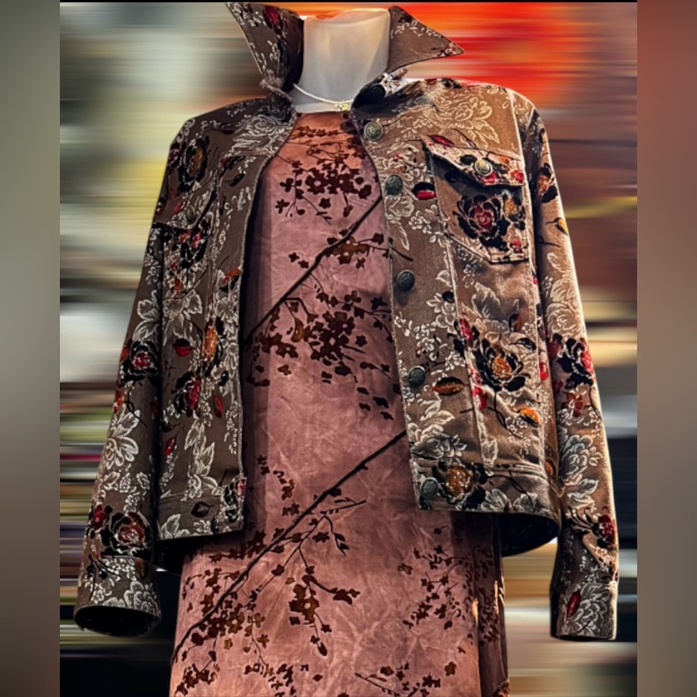 Floral Embroidered Jacket